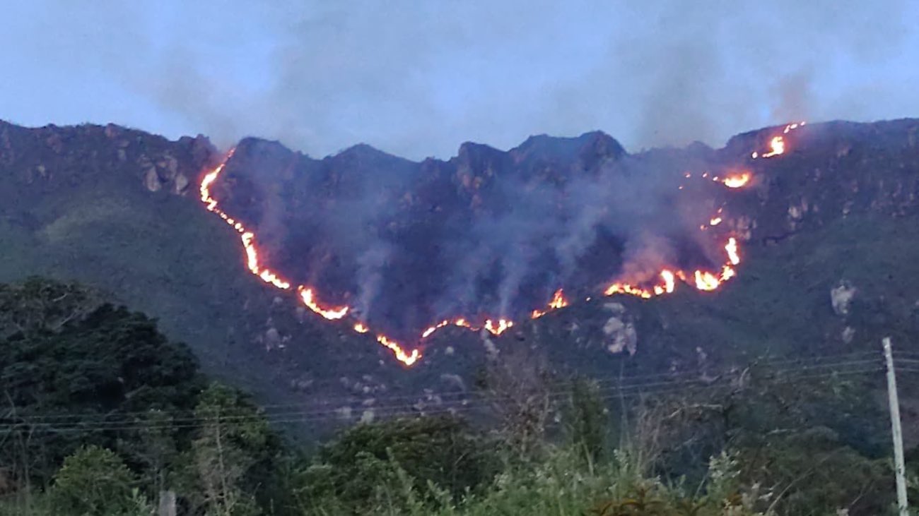 Emergencia en el municipio de Coello, Tolima por incendio forestal en el cerro el Fraile